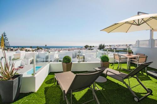 Flower Beach Suite 23 3