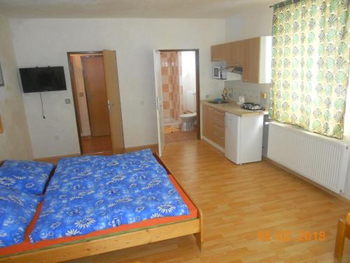 Apartment 299 - image 3