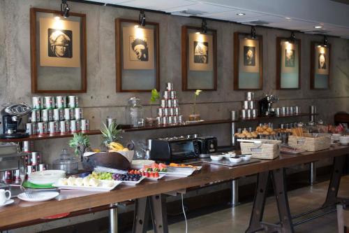 Jedzenie i napoje, Alfonsina Hotel Boutique in Barrio Equipetrol