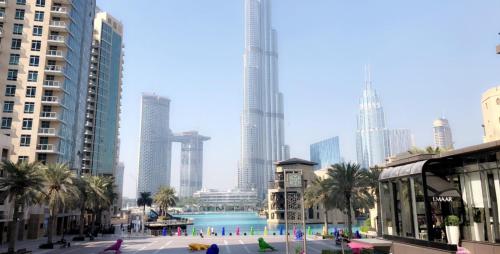 Downtown Dubai, Burj Khalifa area, Near Dubai Mall, Full Downtown views, Burj Residences 7, 2 Bedroom small apartment house, Dubaj (fotografie 4)