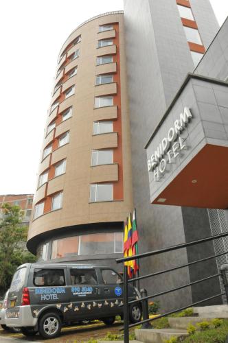 Exterior view, Hotel Benidorm in Manizales