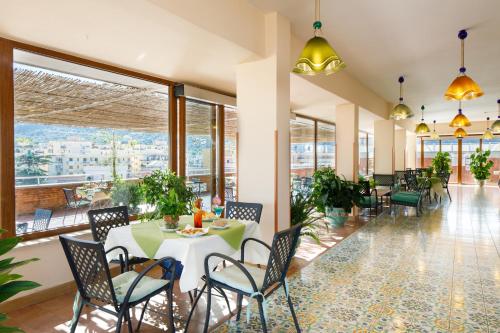 Grand Hotel Cesare Augusto - image 3