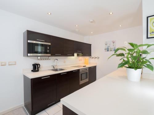 Modern 2 Bed Flat In Northern Quarter