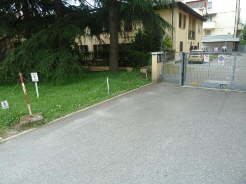 IL GIARDINETTO - Smart working - Airport - Private Parking - Private garden - Ducati - Philip Morris, Boloňa (fotografie 8)