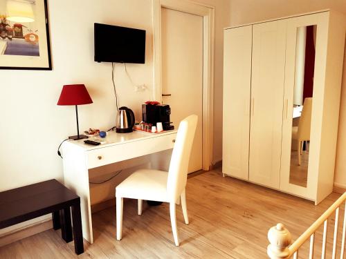 Oberdan Bed & Breakfast - image 2