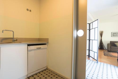 Superior Studio (2 Adults + 2 Children) image 8