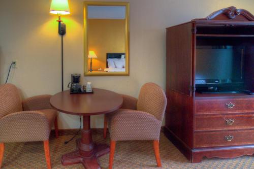 Hotel M Mount Pocono - image 9