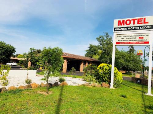 Exterior view of Orange Motor Lodge