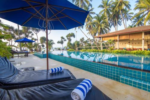 Lanka Beach Boutique Bungalows & Grand Villa - 수영장