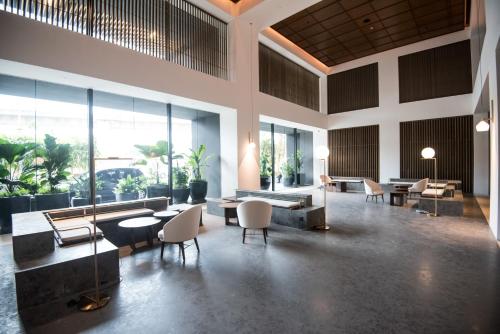 Lobby, KL Sentral Bangsar Suites (EST) by Luxury Suites Asia near LRT Train Station - Bangsar