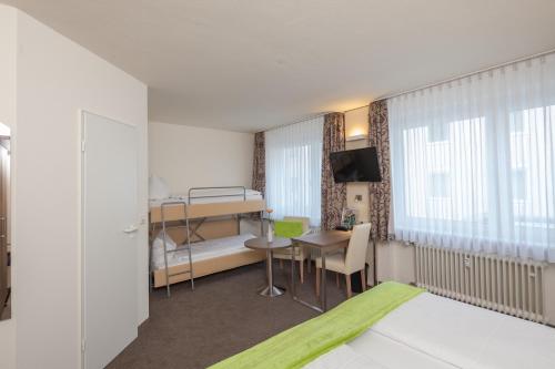 City Hotel Freiburg - image 8