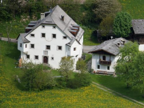 Ansitz Bergrichter - Accommodation - Cadipietra / Steinhaus