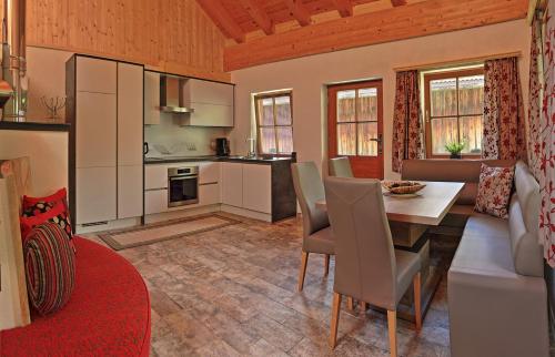  Alpenchalet Farst in Umhausen