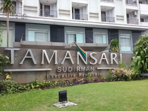 Apartment Executive Residence Tamansari Sudirman