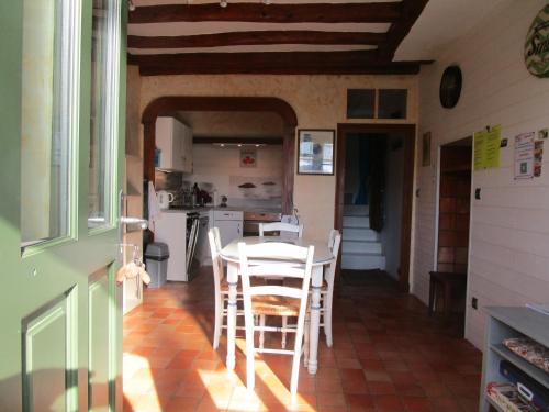 Gite Le Bourgneuf in Fresnay-sur-Sarthe