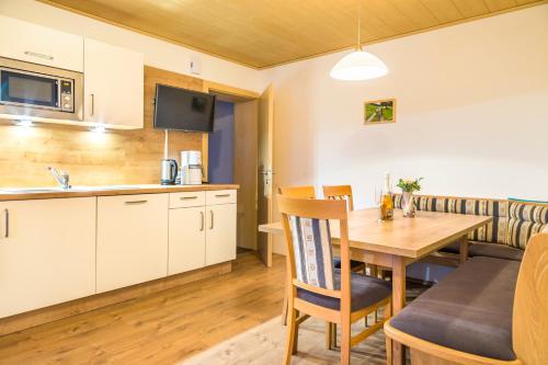 Hansalagut - image 10