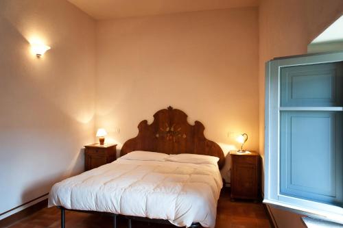 1 king bed, 1 twin bed