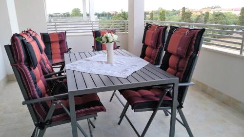 ATTICO MARIS 104 a due passi dalla spiaggia Free Wi Fi