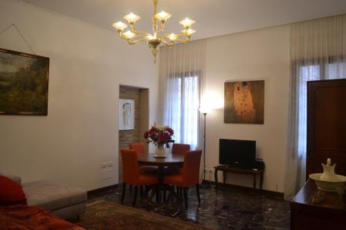 Castello 5888 B, Santa Marina, Calle Marcello, Canale, Venice (photo 9)