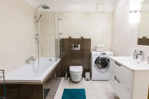 AR Apartments - Angel Center Kraków - image 6