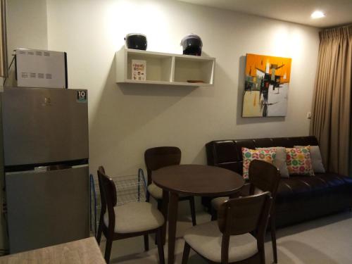 Grandblue Condo 410