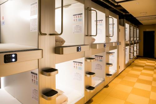 Capsule Room for Female Guests - Non-Smoking