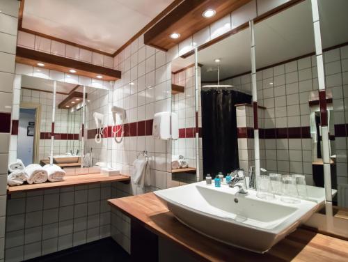 Bathroom, Hotel Phønix Hjørring in Hjorring