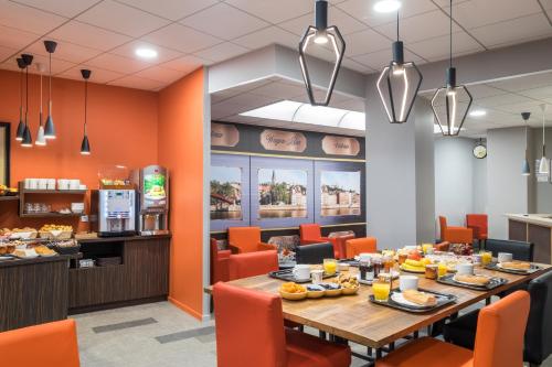 Food and beverages, Hotel Victoria Lyon Centre Perrache Confluence in Lyon