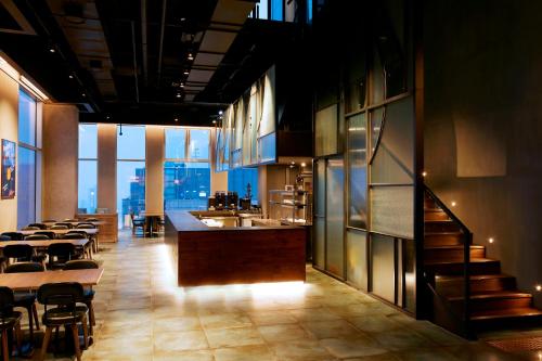 Restaurant, L7 HONGDAE by LOTTE HOTELS in Hongdae