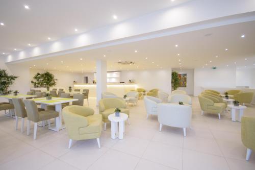 大厅, 格兰德港绿洲酒店 (Oasis Porto Grande) in 明德卢