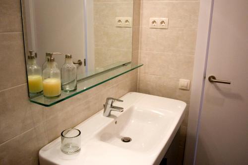 Sant Pau Apartments - image 7