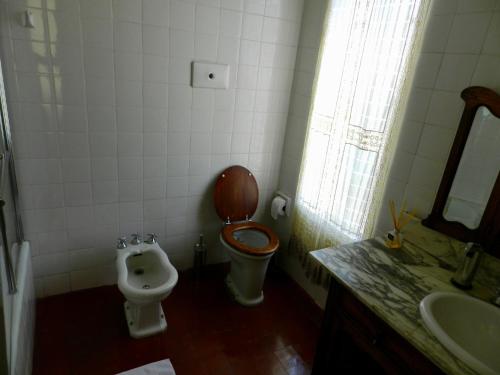 Deluxe Triple Room image 8