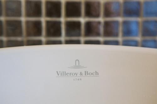 Grays Court Hotel - image 11