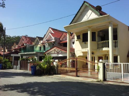 Homestay Shah Alam Malaysia Reviews Prices Planet Of Hotels