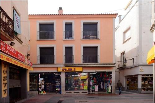  Apartaments Yaco, Pension in Lloret de Mar