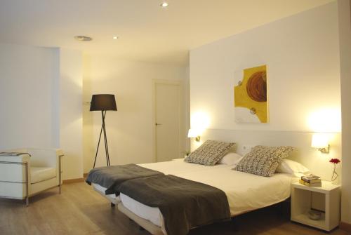 08028 Apartments - image 7