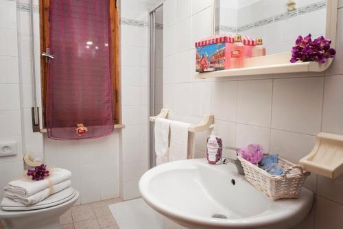 Albergo La Bussola – Abbadia San Salvatore, WI