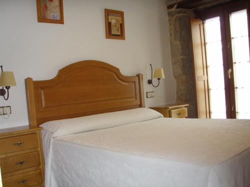 HOSTAL rustico 3 estrellas- Caldelas Sacra