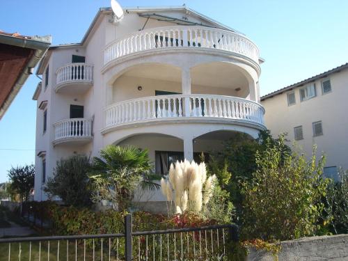  Villa Kristina in Pirovac