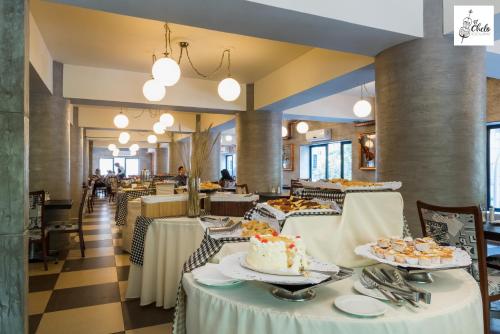 식음료(F&B), 호텔 파나메리카노 (Hotel Panamericano) in 산티아고