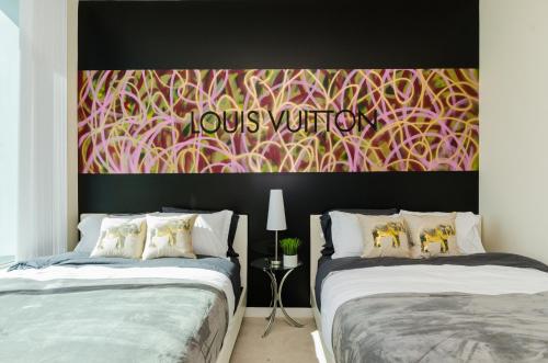 louis vuitton decor for bedroom