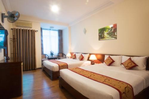 Twin room, family