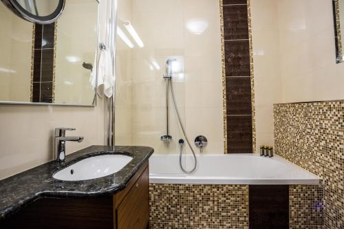 WELLNESS HOTEL LÖWE obrázok