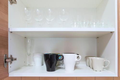 Modern Apartment Krakovska - image 10