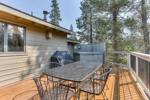 2 Tan Oak-Hot Tub-3BR/2BA - image 4