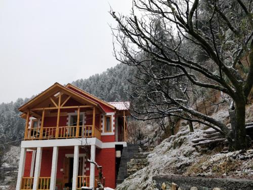 Offbeat Abodes - Tirthan Valley