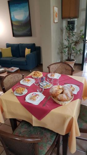 Pensione La Gardenia, Pension in Pietrelcina bei Pontelandolfo