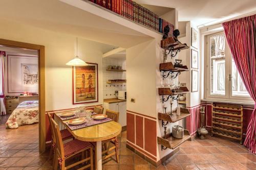 Lovely flat in Fontana di Trevi - image 11