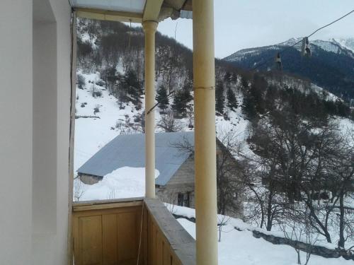 Mila Guest House in Mazeri