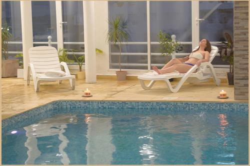 Swimming pool, Hotel Mirador Del Golfo in Las Grutas